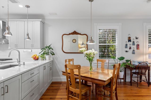 807 Washington St Apt 101, Key West, FL 33040