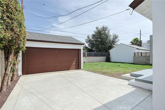 828 Tola St., Montebello, CA 90640