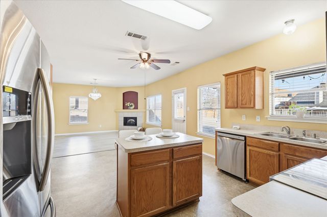 2916 Briarbrook Drive, Seagoville, TX 75159