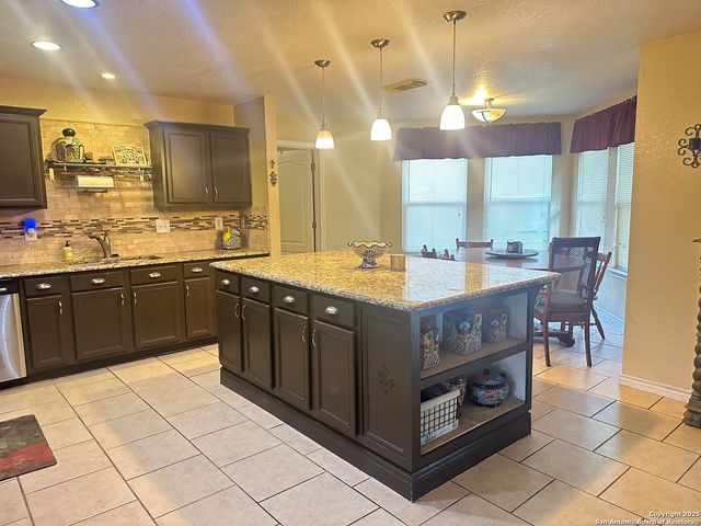 17199 Irongate Rail, San Antonio, TX 78247