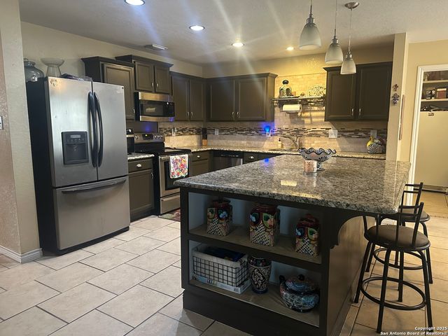 17199 Irongate Rail, San Antonio, TX 78247