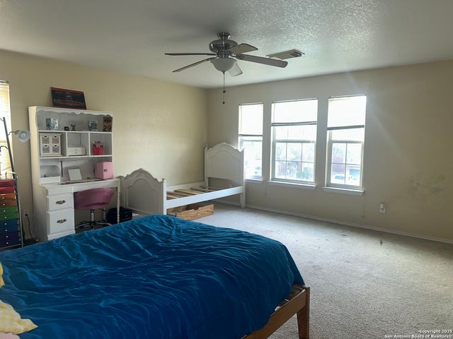 17199 Irongate Rail, San Antonio, TX 78247