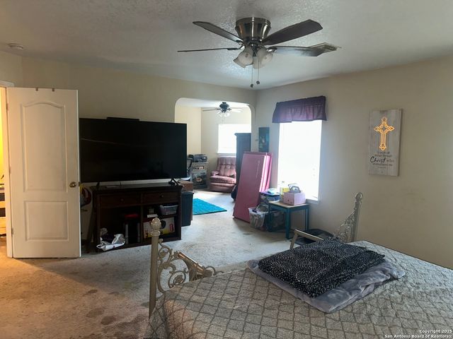 17199 Irongate Rail, San Antonio, TX 78247