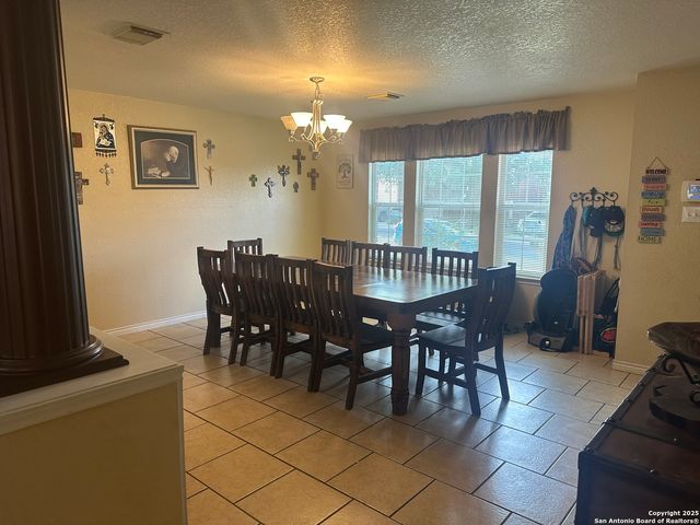 17199 Irongate Rail, San Antonio, TX 78247