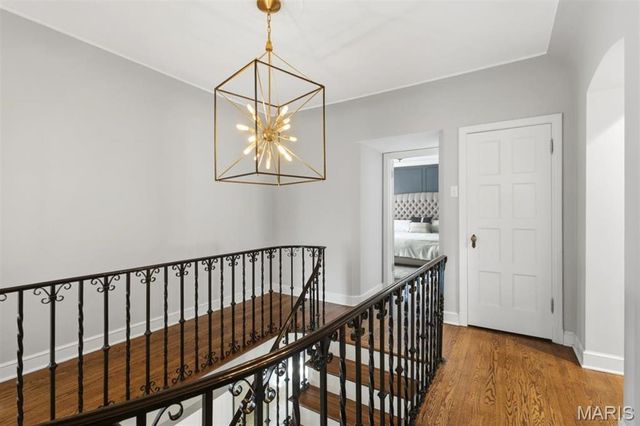 62 Lake Forest Drive, Richmond Heights, MO 63117