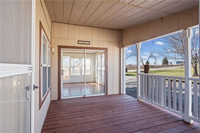 7473 Rawlins Road, Atchison, KS 66002