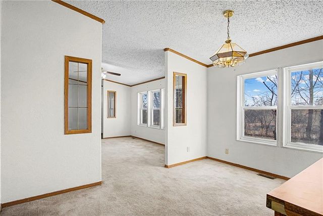 7473 Rawlins Road, Atchison, KS 66002