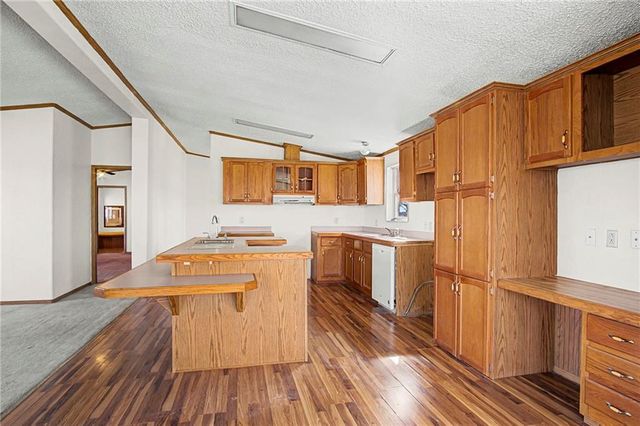 7473 Rawlins Road, Atchison, KS 66002