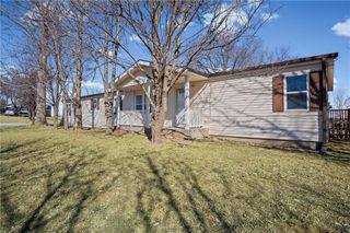 7473 Rawlins Road, Atchison, KS 66002