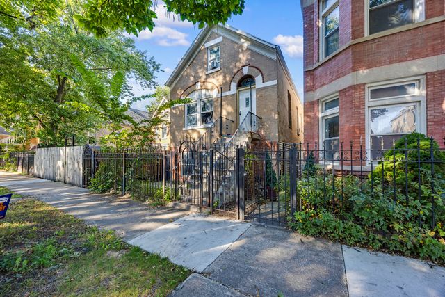 2334 S Trumbull Avenue, Chicago, IL 60623