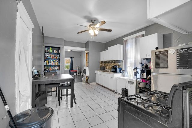 2334 S Trumbull Avenue, Chicago, IL 60623