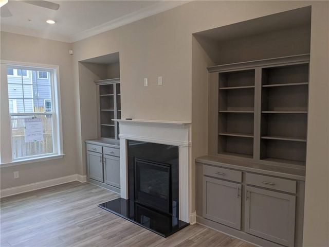 225 Spike Trail, Smyrna, GA 30080