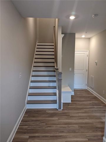 225 Spike Trail, Smyrna, GA 30080