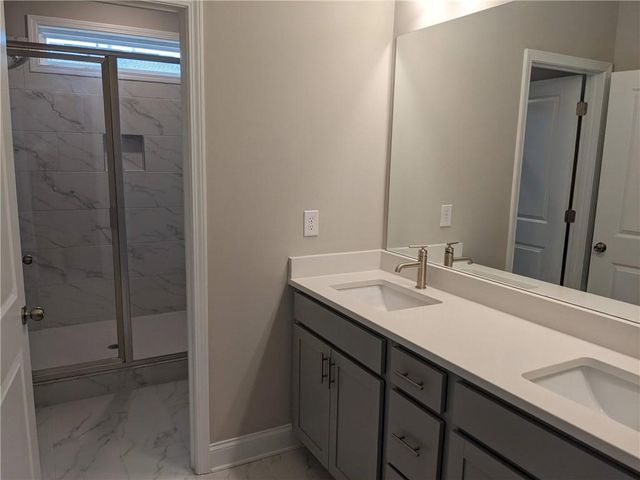 225 Spike Trail, Smyrna, GA 30080