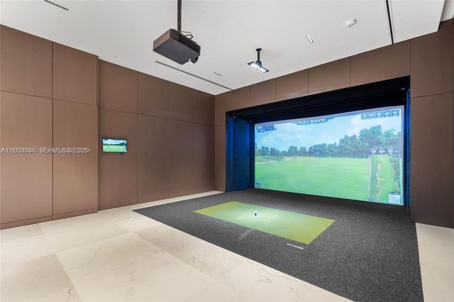 300 Biscayne Boulevard Way 2105W, Miami, FL 33131