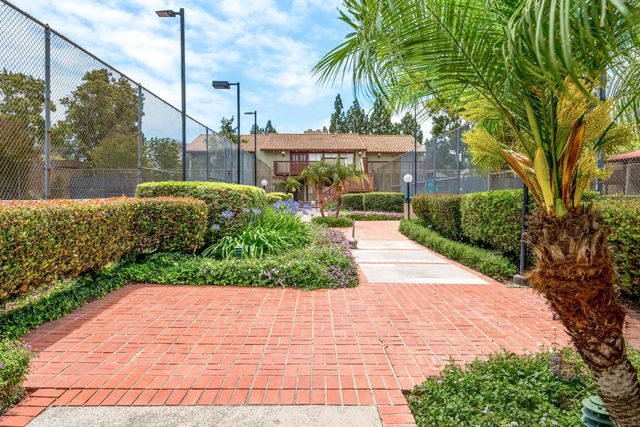 1000 W Macarthur Boulevard 61, Santa Ana, CA 92707