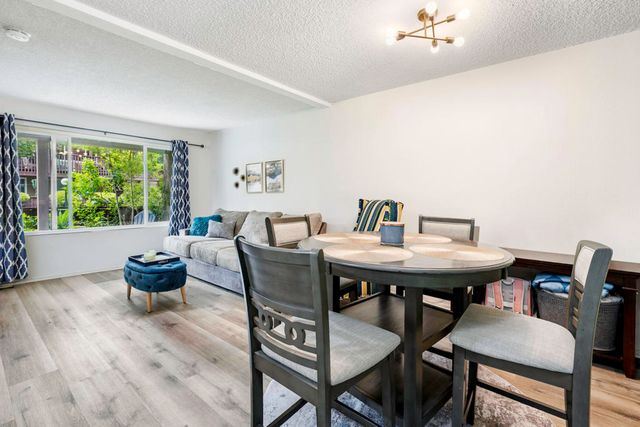 1000 W Macarthur Boulevard 61, Santa Ana, CA 92707
