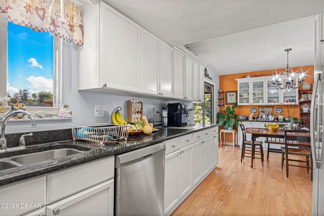 1319 S Paradise Lane, Daytona Beach, FL 32119