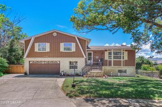 1319 S Paradise Lane, Daytona Beach, FL 32119