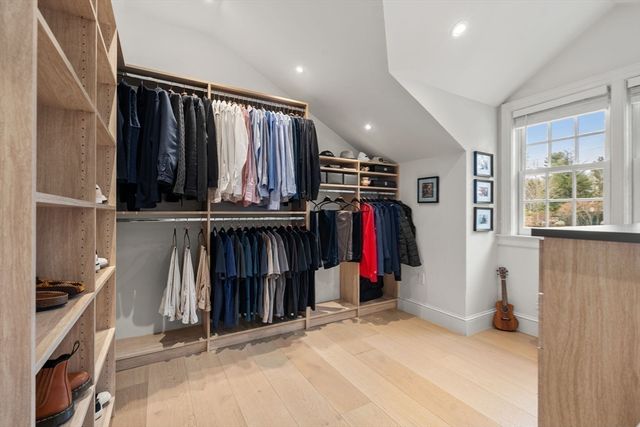 389 Grove St, Needham, MA 02492