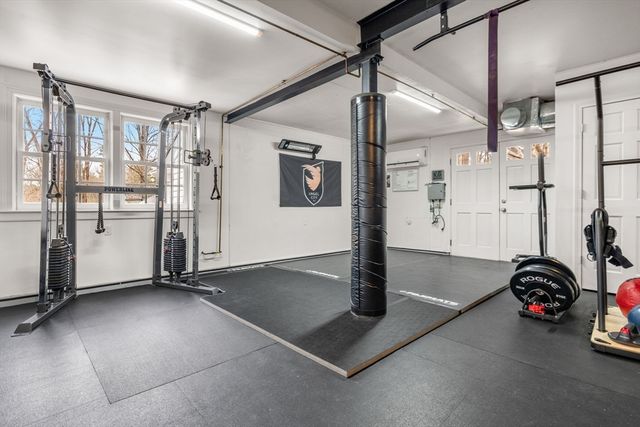 389 Grove St, Needham, MA 02492