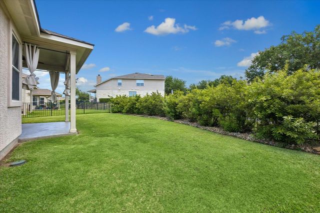 43 White Magnolia CIR, Austin, TX 78734