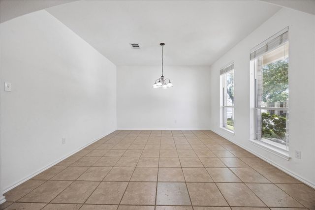 43 White Magnolia CIR, Austin, TX 78734