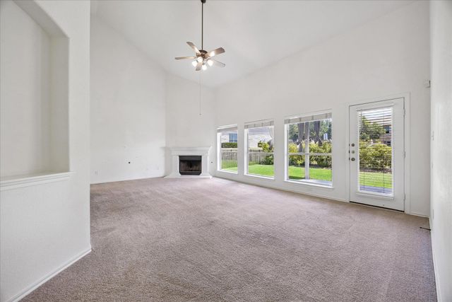 43 White Magnolia CIR, Austin, TX 78734