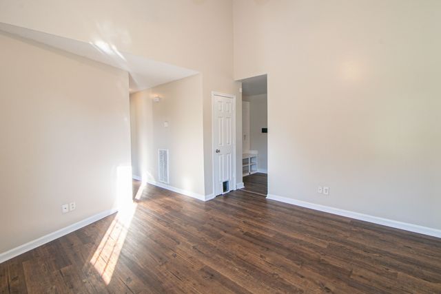 529 Indian Ave, Oak Grove, KY 42262
