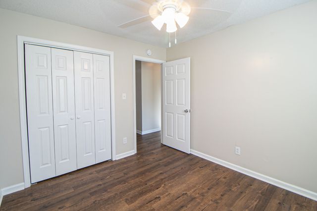 529 Indian Ave, Oak Grove, KY 42262