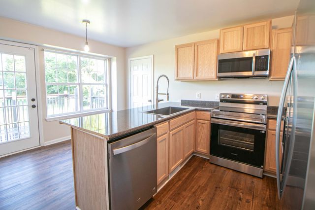 529 Indian Ave, Oak Grove, KY 42262