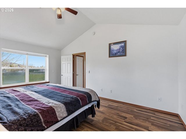 561 Nw EVANS St, Sheridan, OR 97378