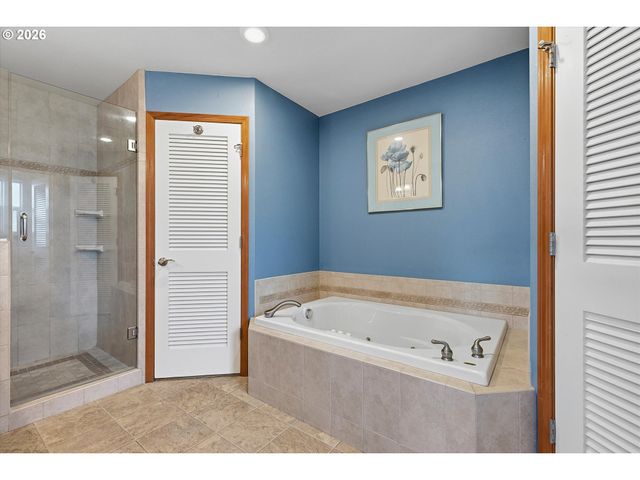 561 Nw EVANS St, Sheridan, OR 97378