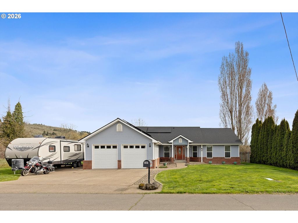 561 Nw EVANS St, Sheridan, OR 97378