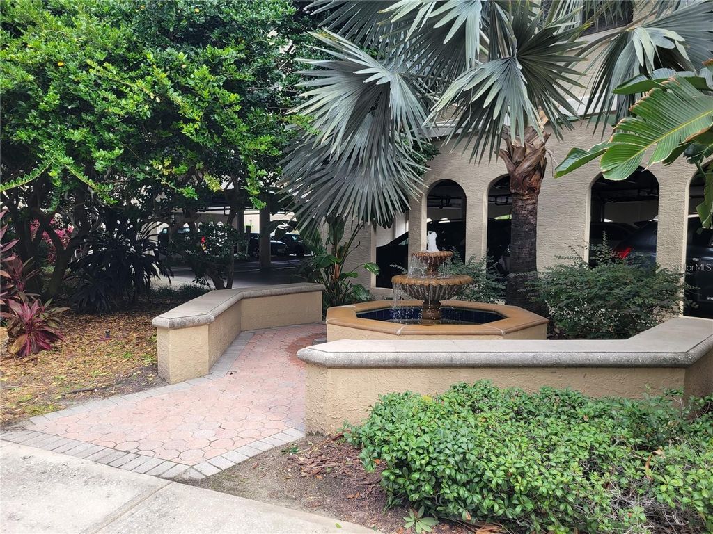 501 KNIGHTS RUN AVENUE 1113, Tampa, FL 33602