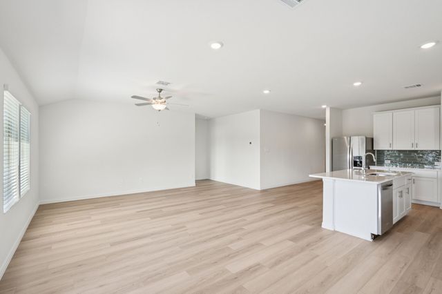 1022 Eagle Run Lane, Lavon, TX 75166