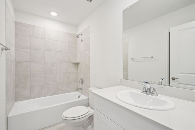 1022 Eagle Run Lane, Lavon, TX 75166