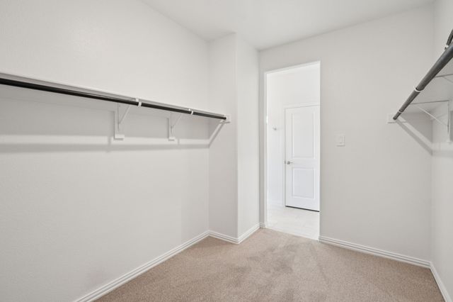 1022 Eagle Run Lane, Lavon, TX 75166