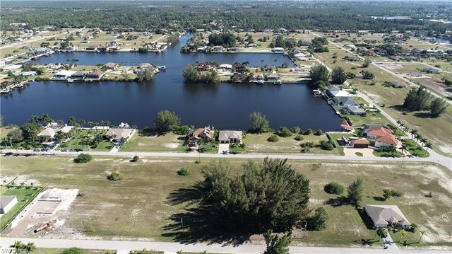 2819 NW 45th PL, Cape Coral, FL 33993