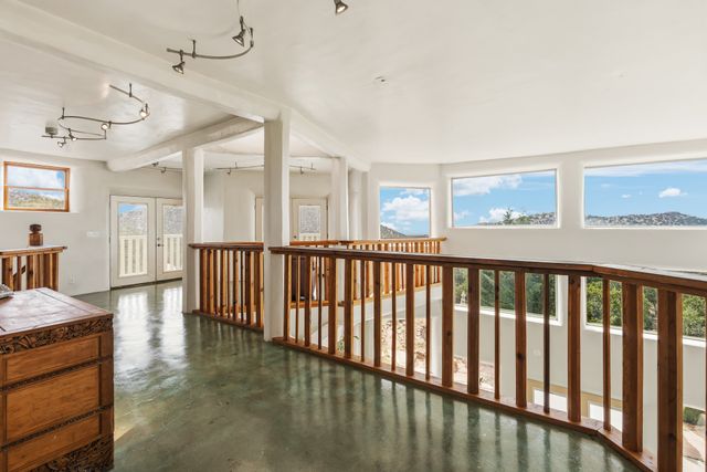 46 Apache Plume, Santa Fe, NM 87508