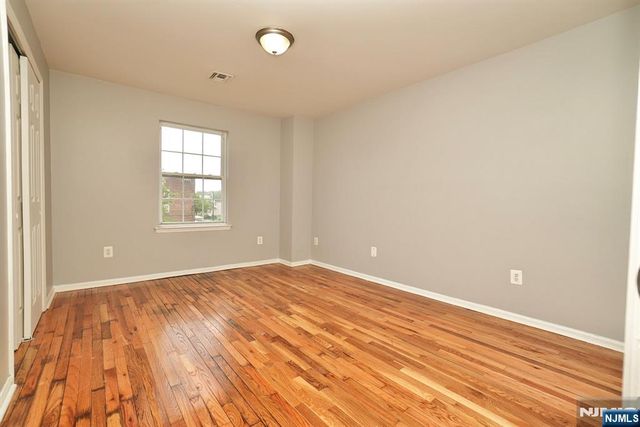 36 Brenner Street, Newark, NJ 07108