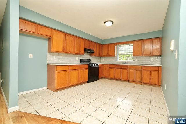 36 Brenner Street, Newark, NJ 07108