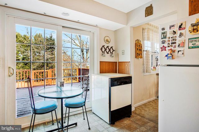 612 FAIRMOUNT RD, Linthicum Heights, MD 21090