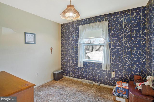 612 FAIRMOUNT RD, Linthicum Heights, MD 21090