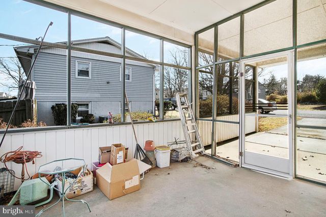 612 FAIRMOUNT RD, Linthicum Heights, MD 21090