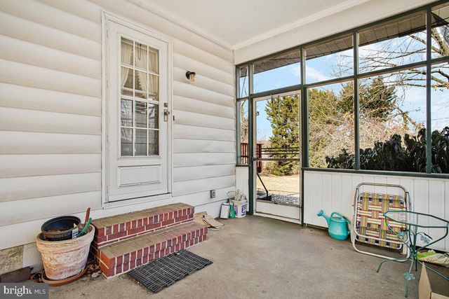 612 FAIRMOUNT RD, Linthicum Heights, MD 21090