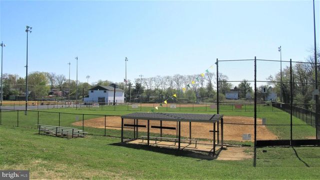 612 FAIRMOUNT RD, Linthicum Heights, MD 21090