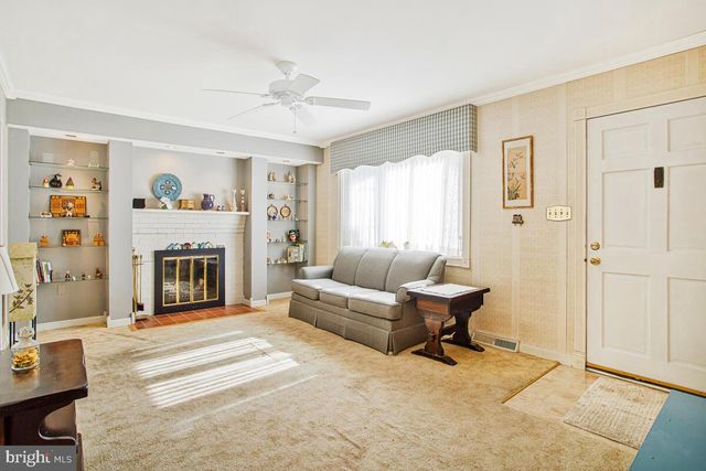 612 FAIRMOUNT RD, Linthicum Heights, MD 21090