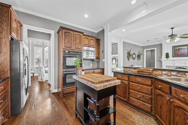 807 Stillwater Court, Keller, TX 76248