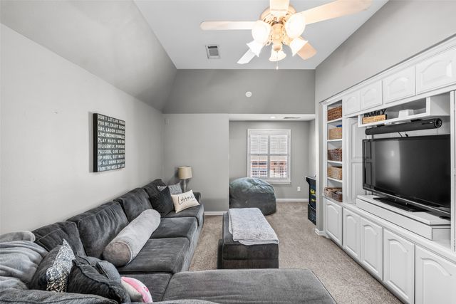 807 Stillwater Court, Keller, TX 76248